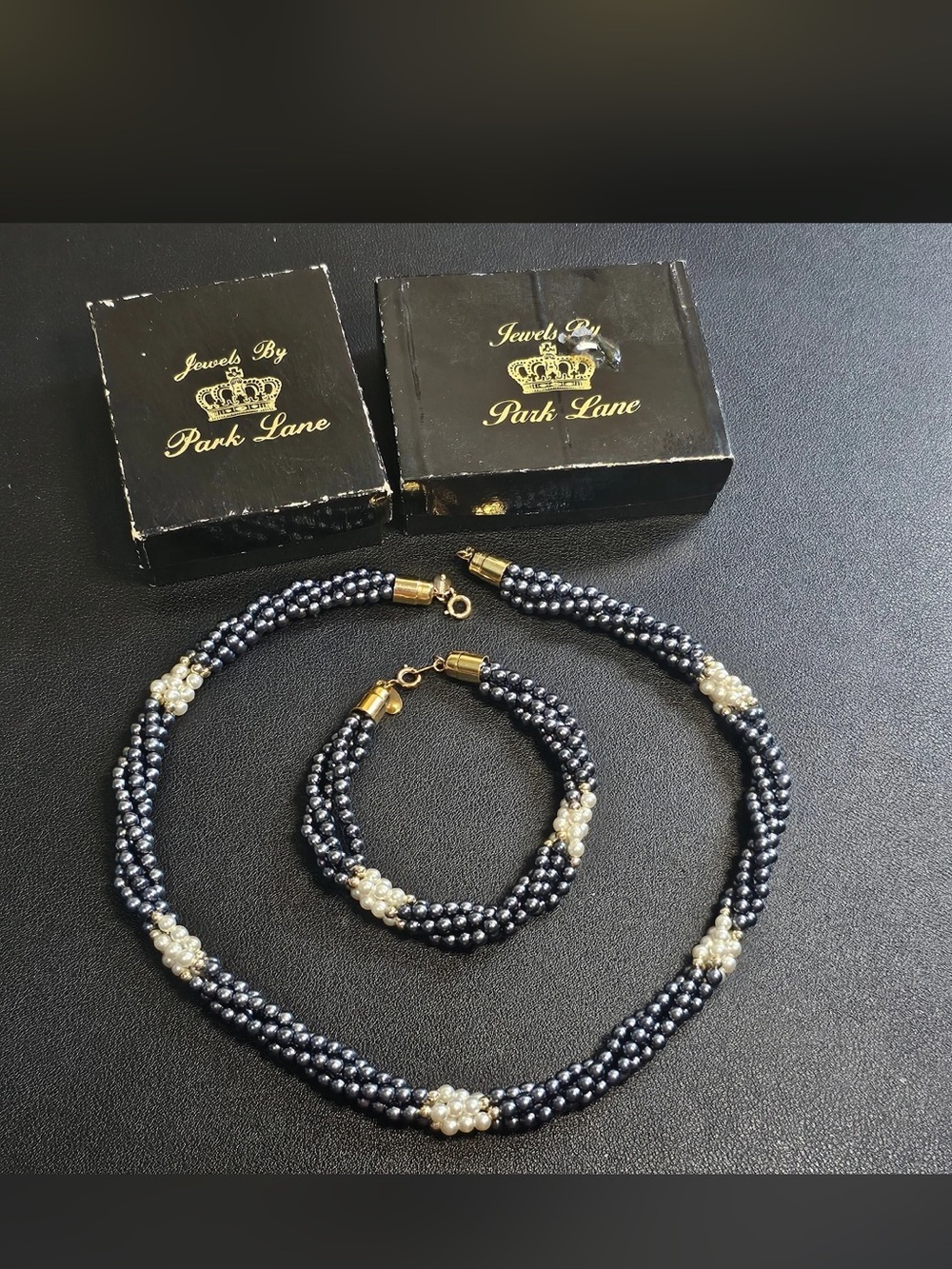 Park Lane Vintage White & Dark Gray Twisted Faux Pearl Necklace & Bracelet Set